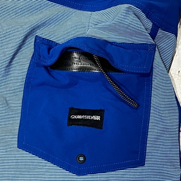 Mens Quicksilver Blue Swim Trunks Swimwear Board Shorts - Picture 3 of 9
